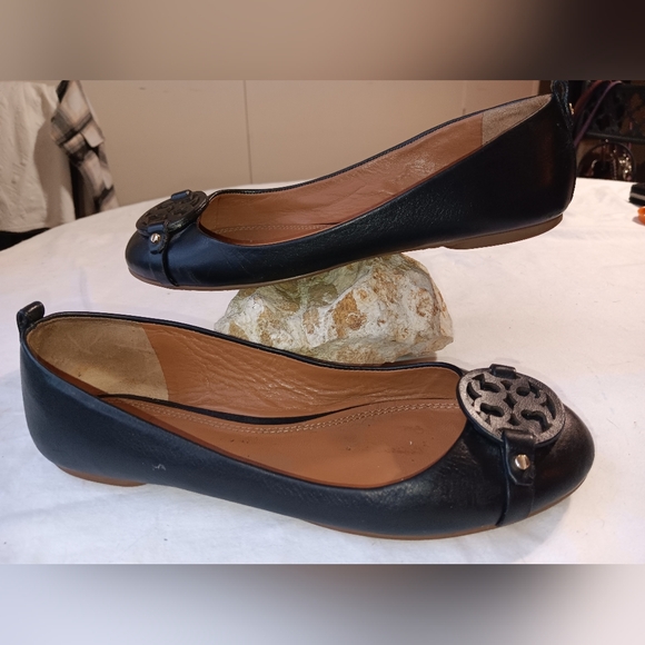 Tory Burch Slip-on Flats - Picture 2 of 6